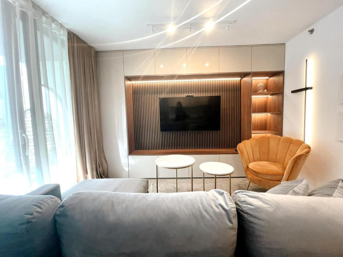 Apartment In Central Dubrovnik With Private Parking Екстер'єр фото